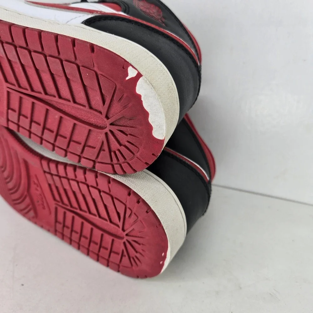 Nike Air Jordan 1 Mid Gym Red Black White 2021 DJ4695-122 GS Youth Size 5Y Shoes